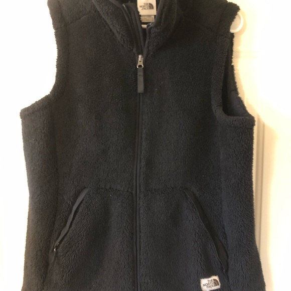 The North Face Women’s Black Long Sherpa Vest in Size Large - Picture 3 of 6